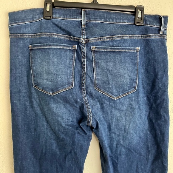 MOTT & Bow Woman Blue High Rise Skinny Jean , Size 20 - Picture 5 of 6